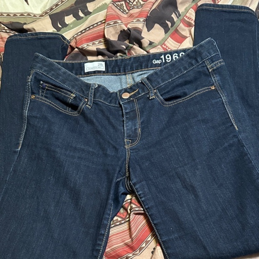 107. GAP 1969 Women's Deep Indigo Skinny Jeans